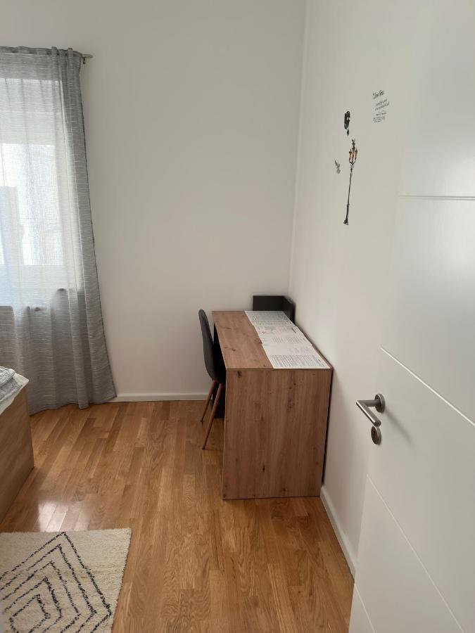City Rent 1 Ösek Dış mekan fotoğraf