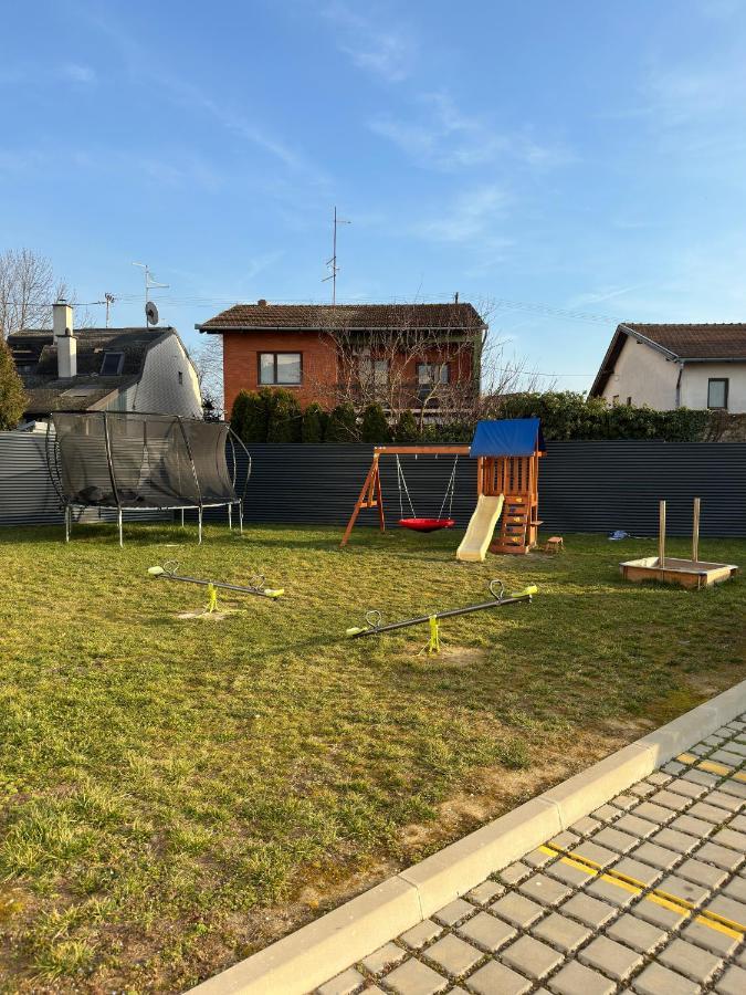 City Rent 1 Ösek Dış mekan fotoğraf