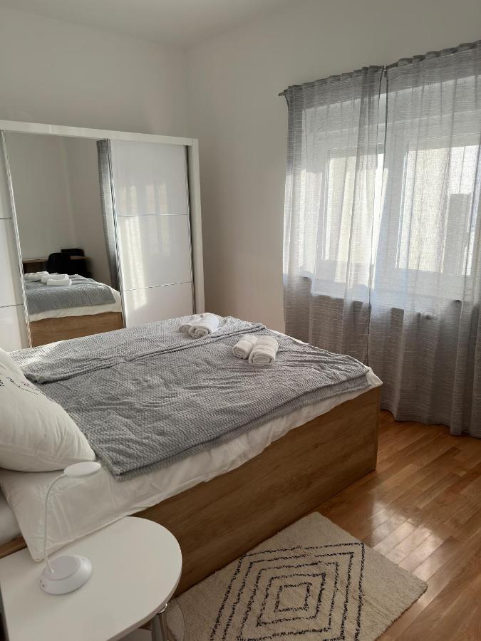 City Rent 1 Ösek Dış mekan fotoğraf